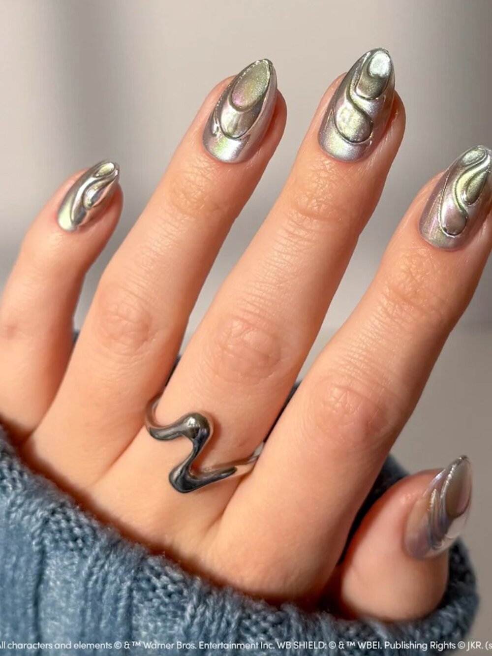 Glamnetic x Harry Potter Unicorn Blood - Silver Press On Nails